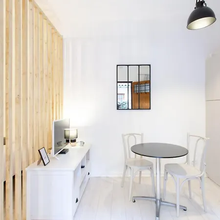 Jolie - Proche Promenade Des * Nice