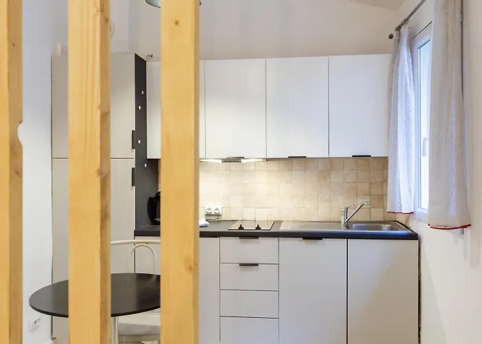 Jolie - Proche Promenade Des Nice