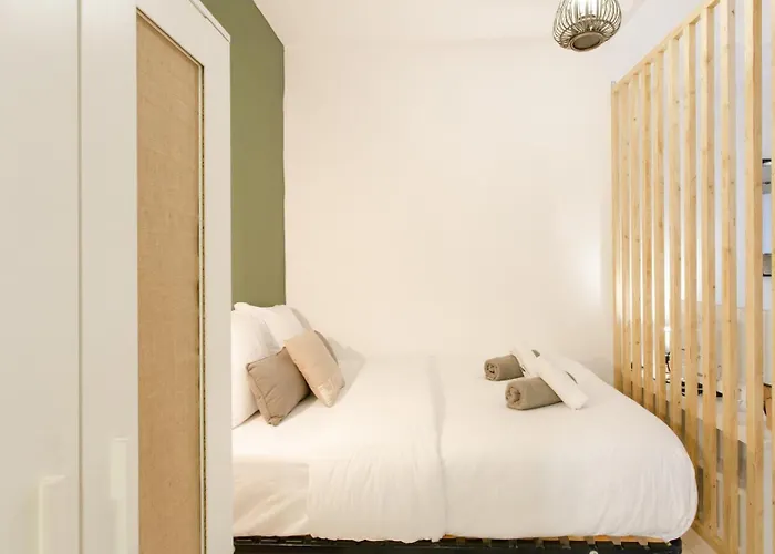 Jolie - Proche Promenade Des