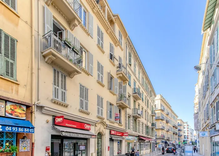 Jolie - Proche Promenade Des Apartmán *